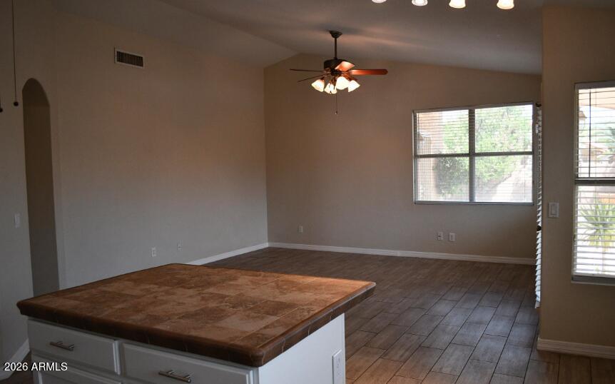 1476 East Silver Creek Road Gilbert, AZ 85296 - Photo 7 of 23 07-1476 E Silver Creek Road