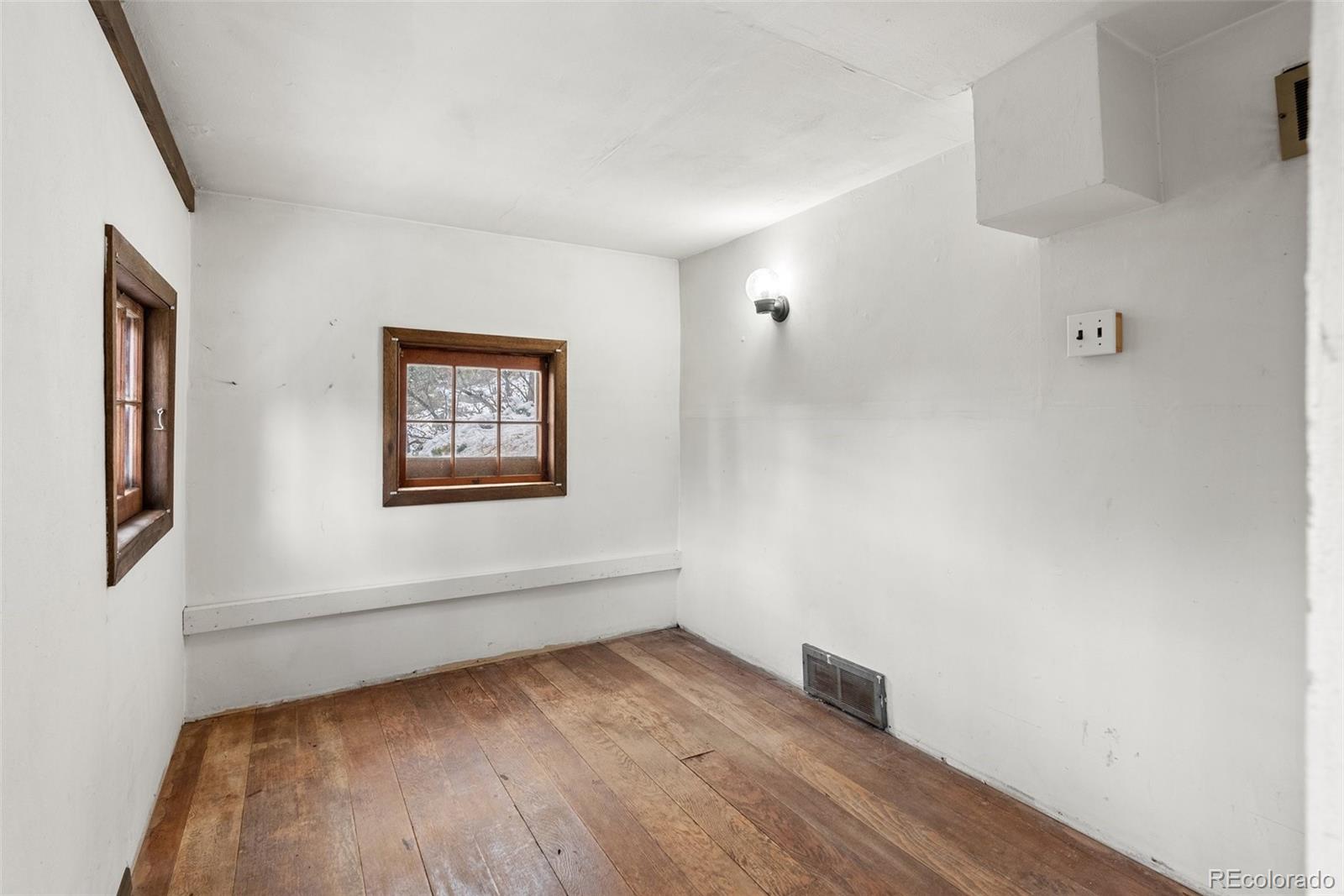 20650 Seminole Road Indian Hills, CO 80454 - Photo 16 of 30