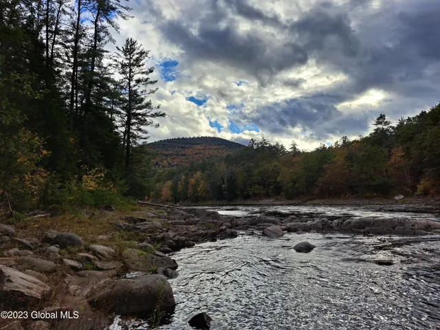 $699,900 | 13.2 Friends Lake Road, Chestertown, NY 12817