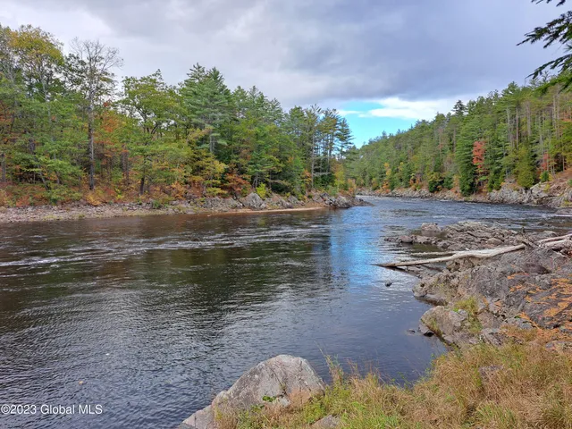 $699,900 | 13.2 Friends Lake Road, Chestertown, NY 12817