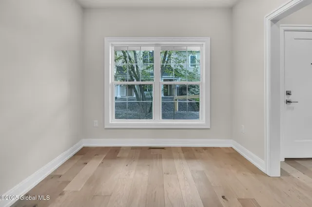 $469,900 | 601 Valley Pointe Drive, Niskayuna, NY 12309