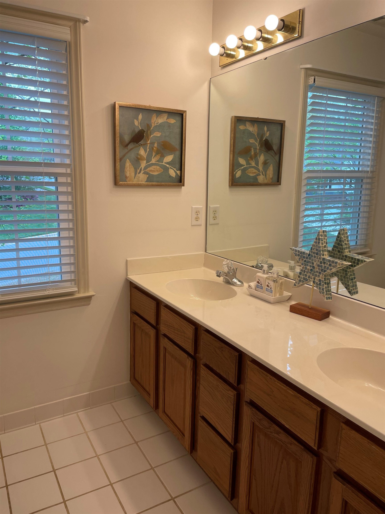 3401 Savan Court Raleigh, NC 27613 - Photo 23 of 28 Photo 23