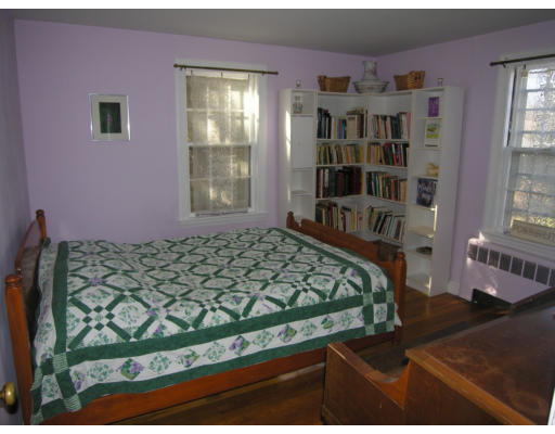 87 Hartwell Road Bedford, MA 01730 - Photo 12 of 14 Gallery Image 12