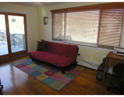 87 Hartwell Road Bedford, MA 01730 - Photo 8 of 14 Gallery Image 8