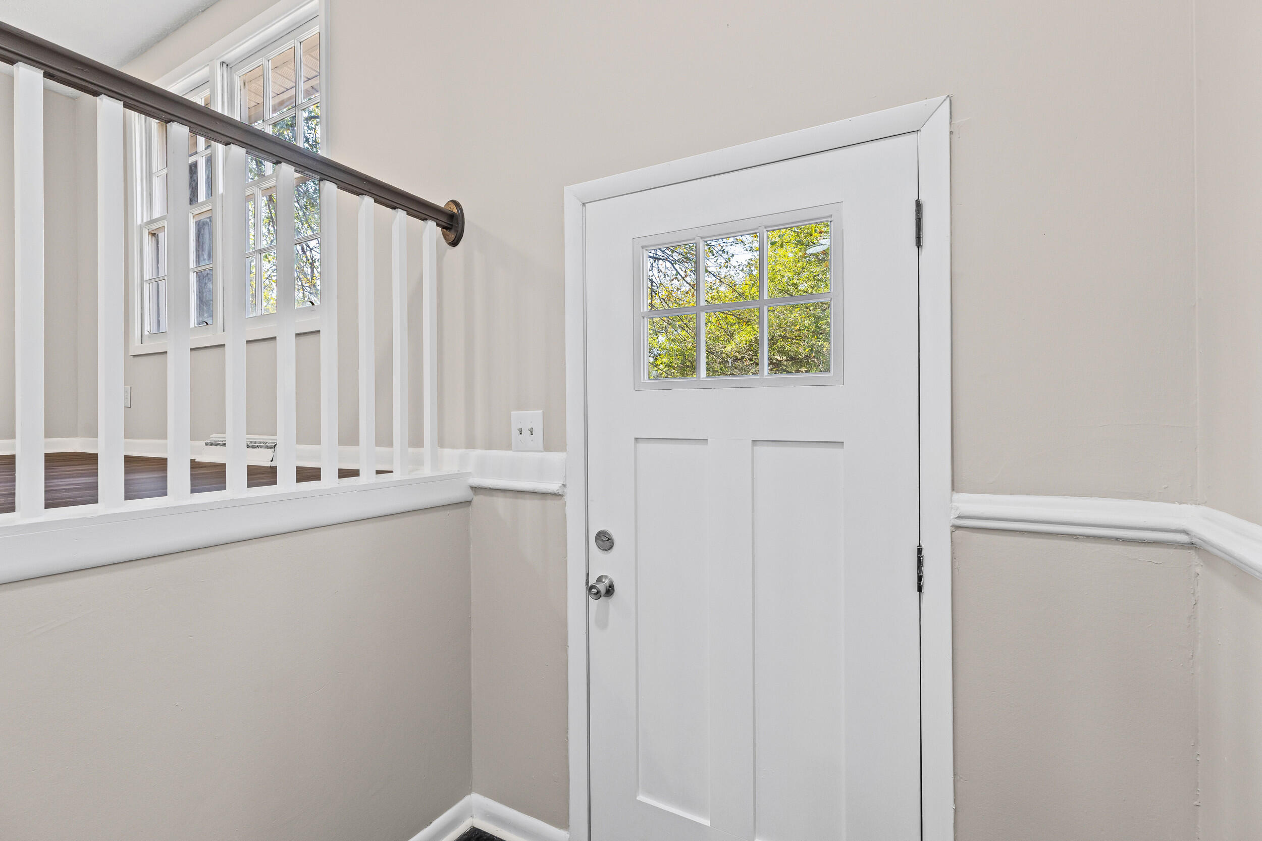 3328 Vaucluse Road Aiken, SC 29801 - Photo 4 of 26 2026-02-09_3328_vaucluse_rd-srm-05