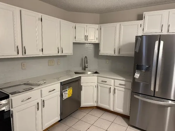 $3,500 | 289 Elm Street, Unit U 61, Medford, MA 02155