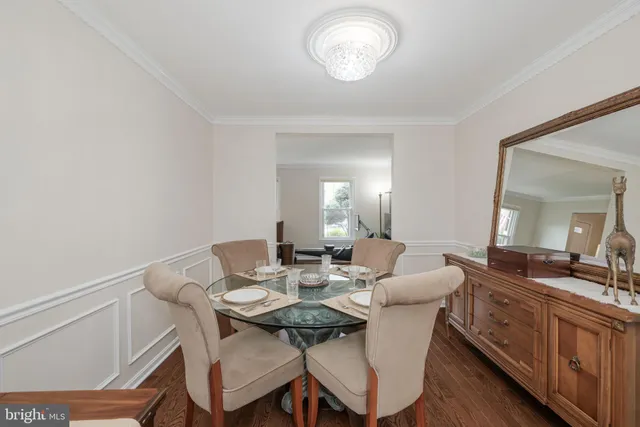 $729,950 | 6005 Southward Way, Alexandria, VA 22315