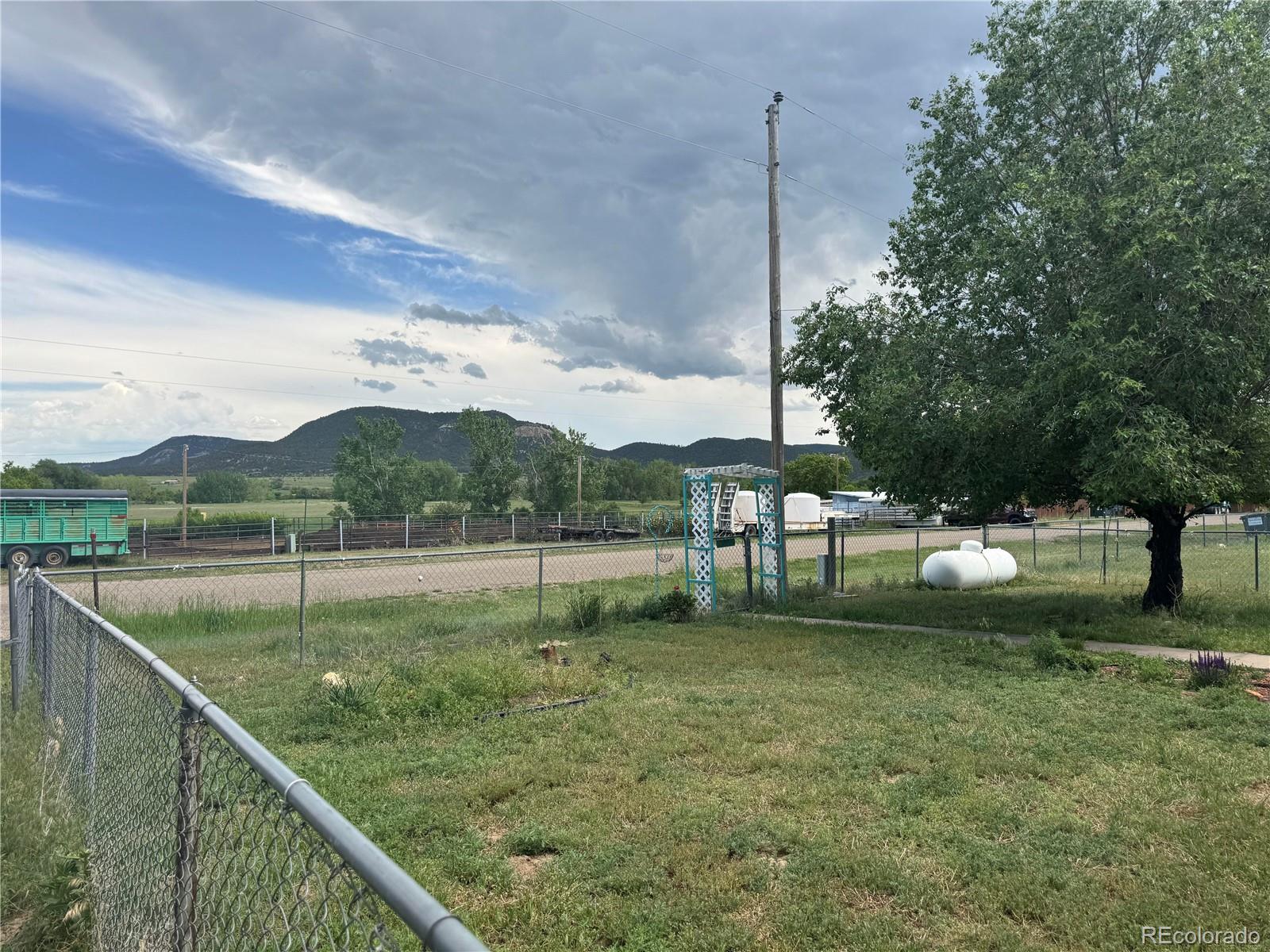 28983 County Road Aguilar, CO 81020 - Photo 6 of 24 a view of a garden