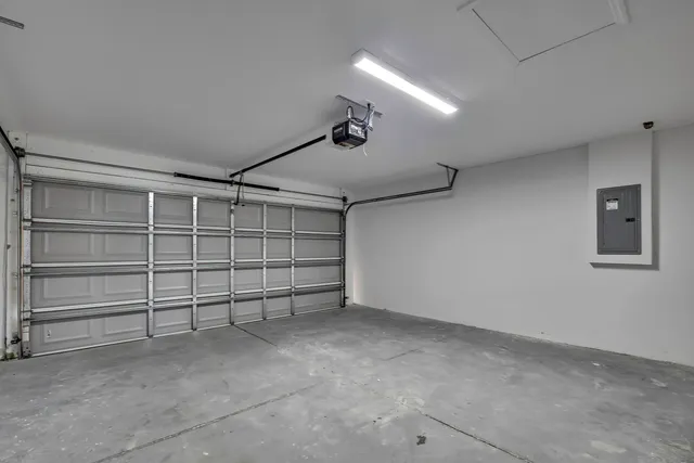 $1,900 | 17677 Southwest 114 Street, Dunnellon, FL 34432