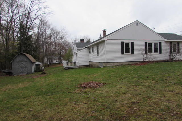 119 Enfield Road Lincoln, ME 04457 - Photo 19 of 21 119 Enfield Rd 012