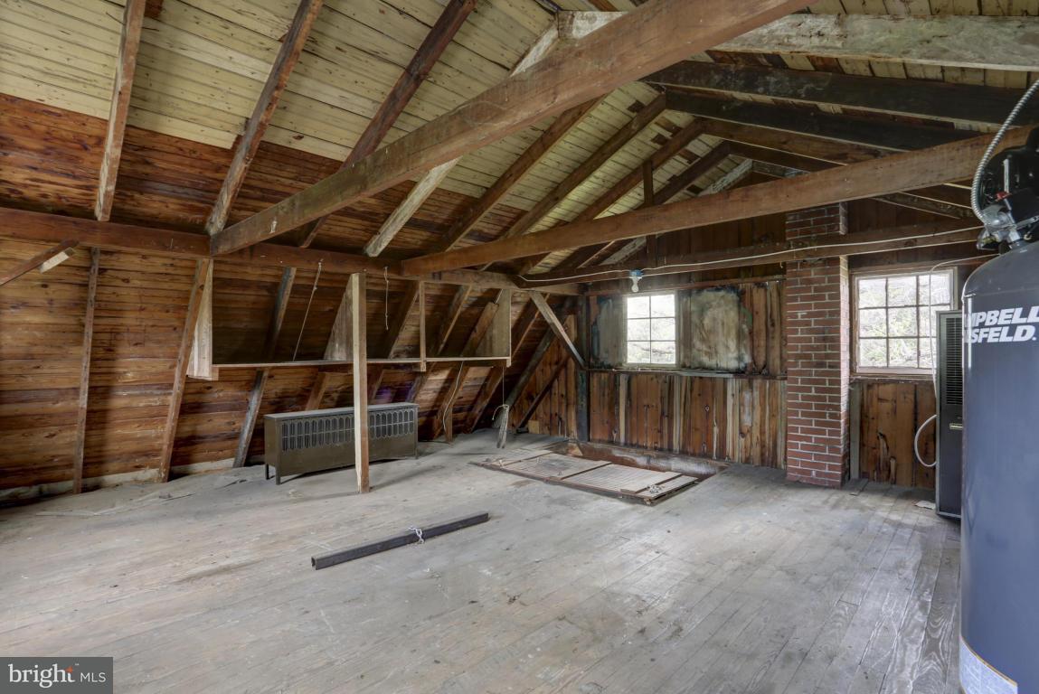 818 Village Road Lancaster, PA 17602 - Photo 13 of 50 Gallery Image 13