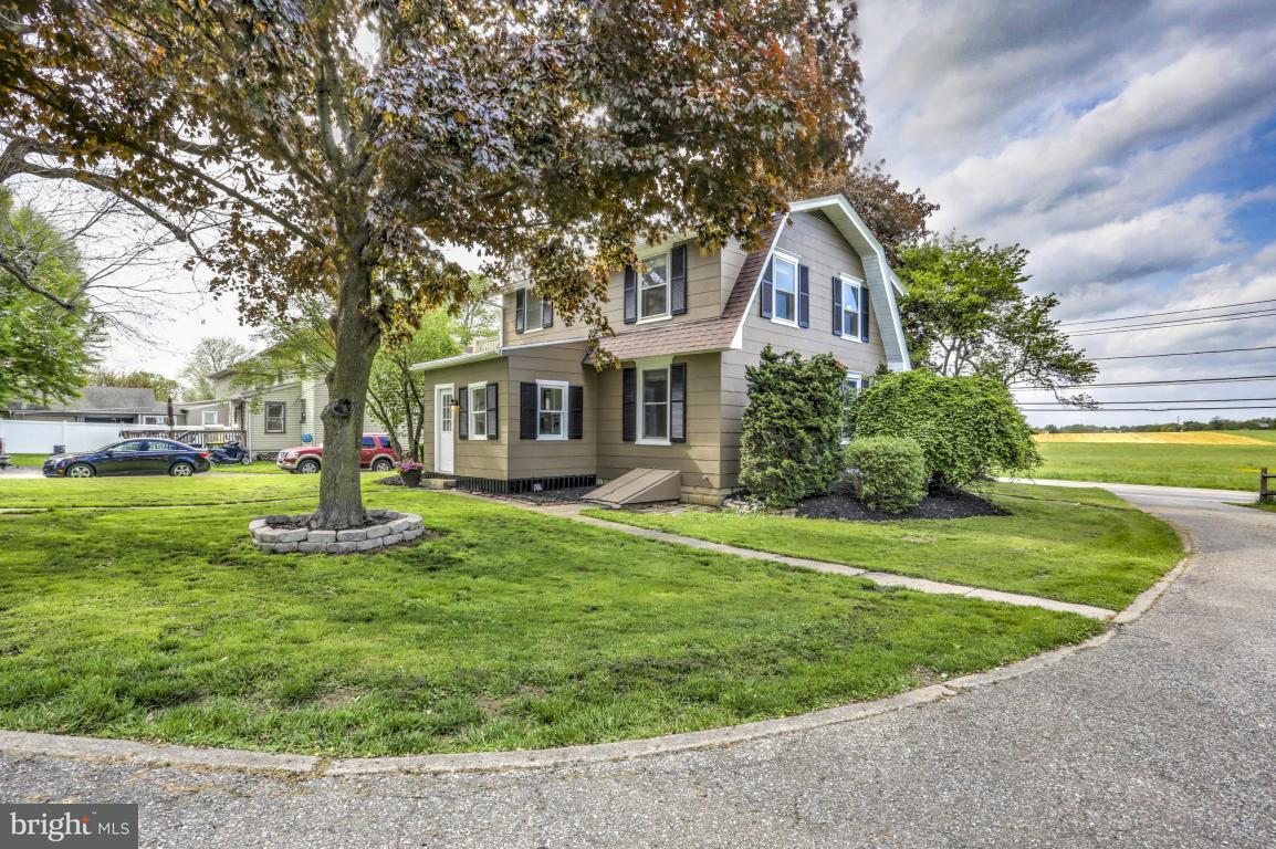 818 Village Road Lancaster, PA 17602 - Photo 16 of 50 Gallery Image 16