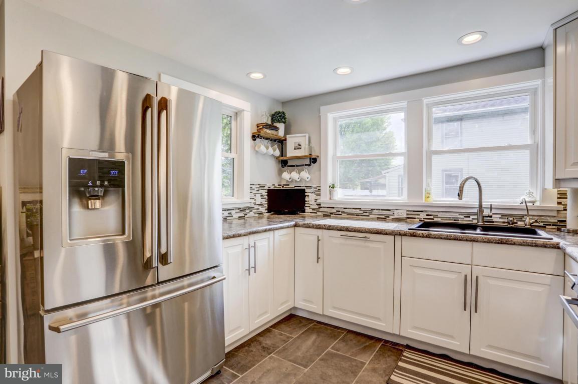 818 Village Road Lancaster, PA 17602 - Photo 27 of 50 Gallery Image 27