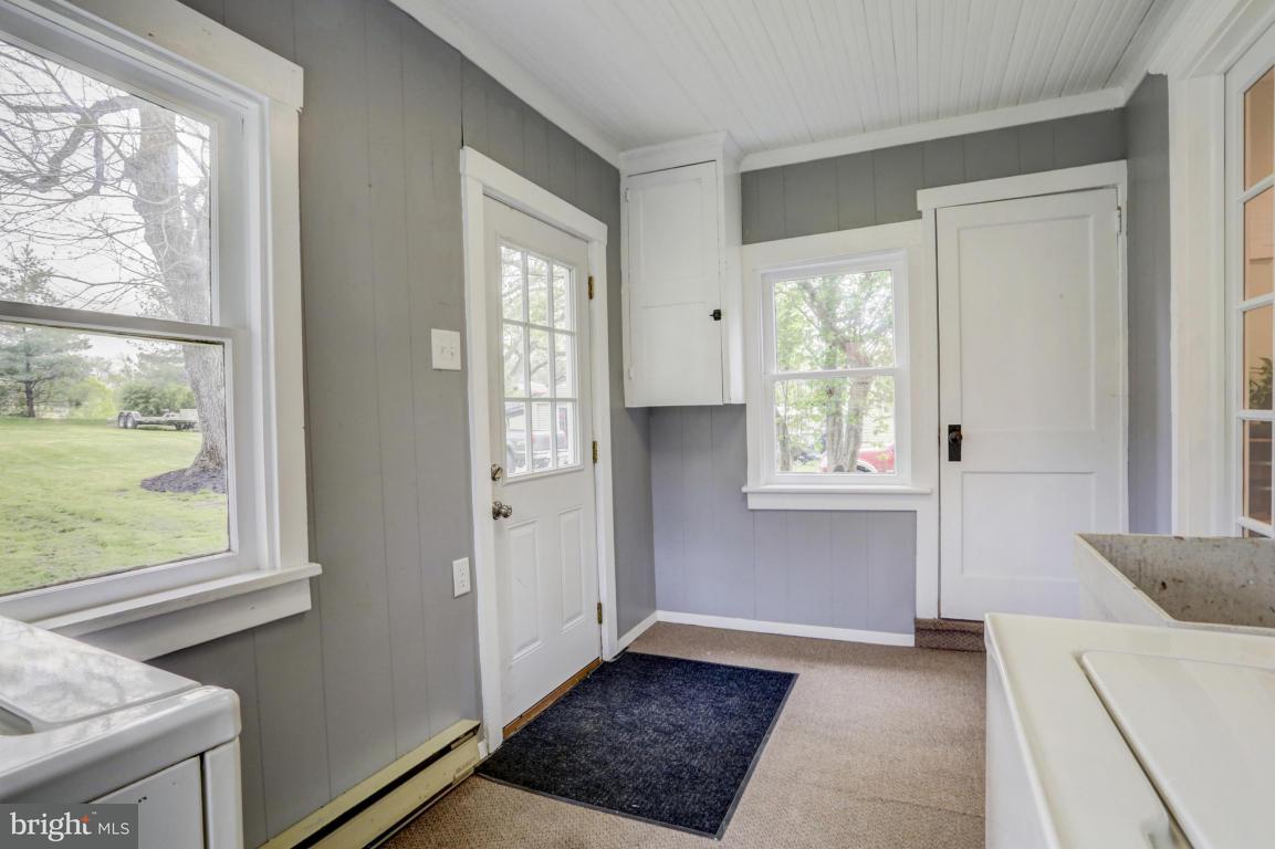 818 Village Road Lancaster, PA 17602 - Photo 33 of 50 Gallery Image 33
