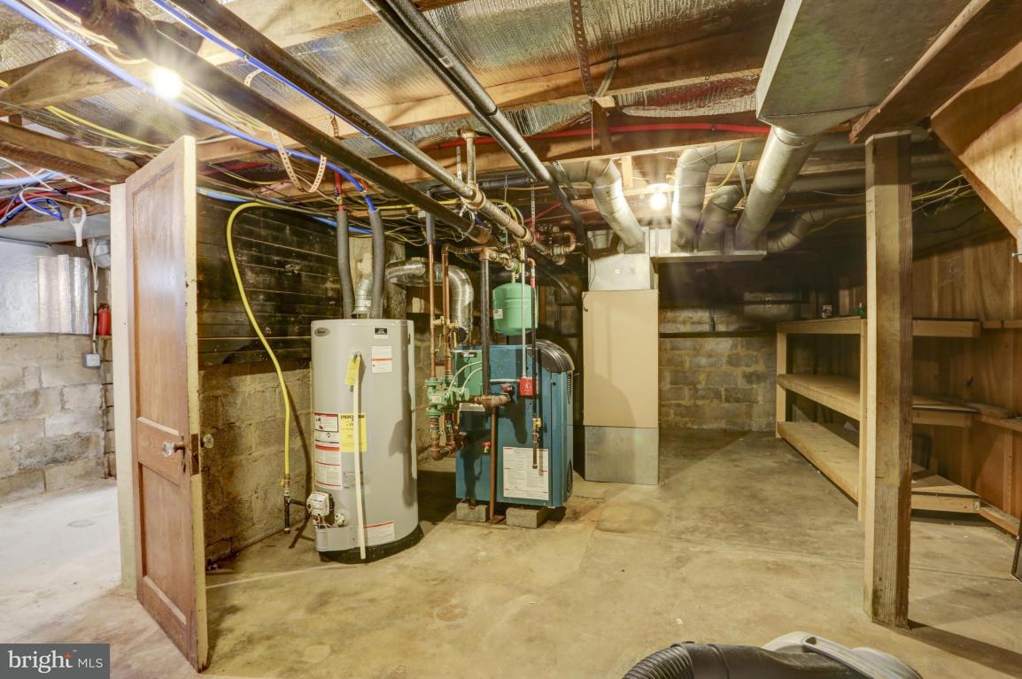 818 Village Road Lancaster, PA 17602 - Photo 39 of 50 Gallery Image 39