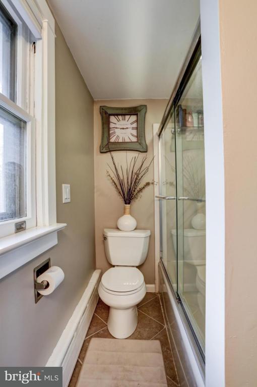 818 Village Road Lancaster, PA 17602 - Photo 49 of 50 Gallery Image 49