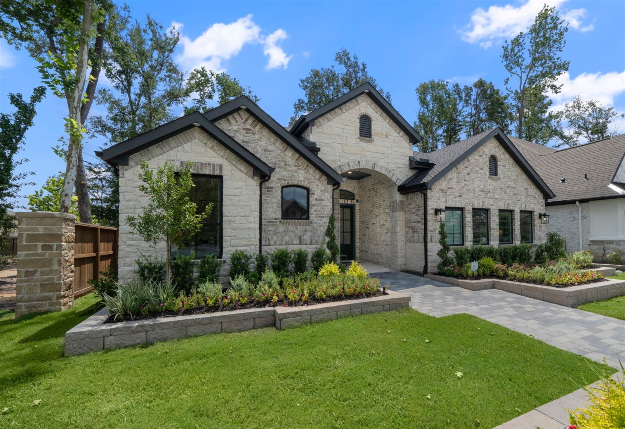 2910 Peach Vly Road Fulshear, TX 77423 - Photo 2 of 29 Photos are representative. Actual colors and selections may vary.