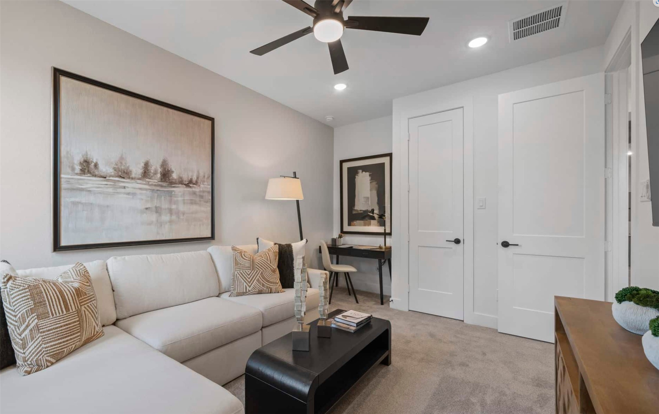 2910 Peach Vly Road Fulshear, TX 77423 - Photo 5 of 29 Photos are representative. Actual colors and selections may vary.