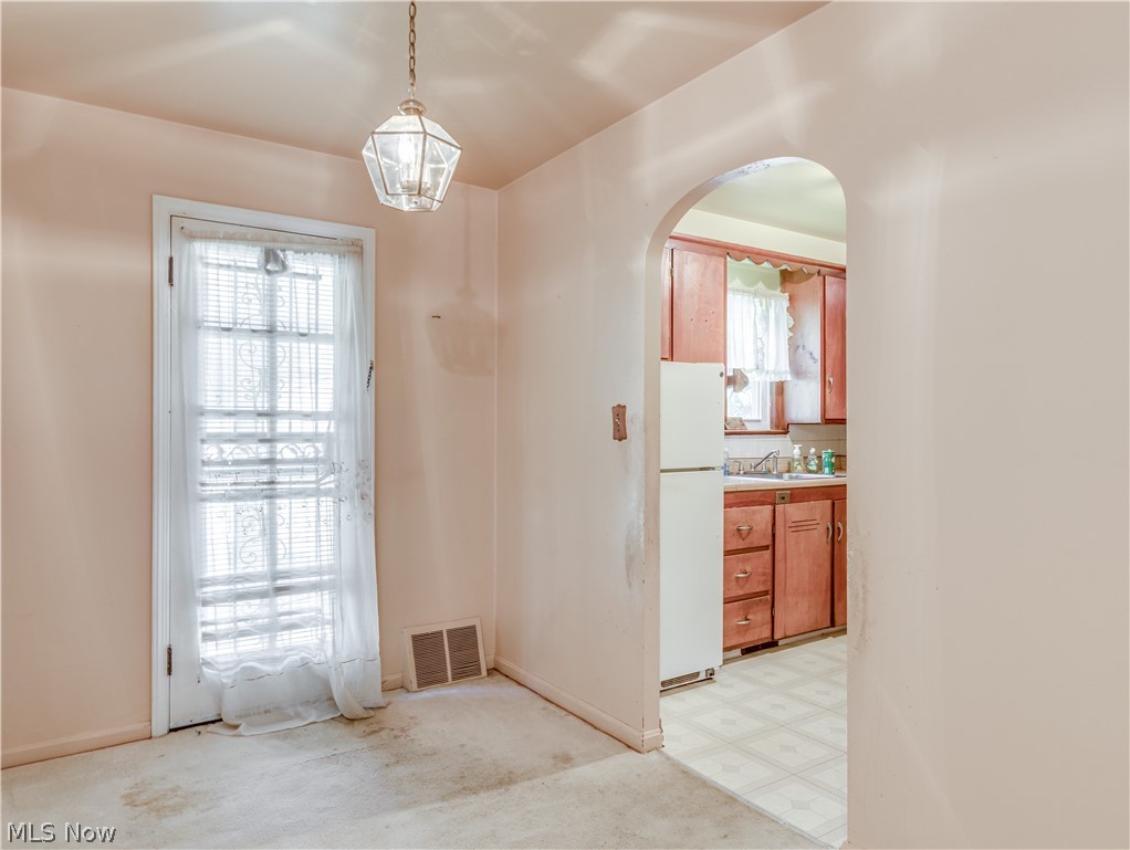 878 Greyton Road Cleveland, OH 44112 - Photo 10 of 29 Gallery Image 10