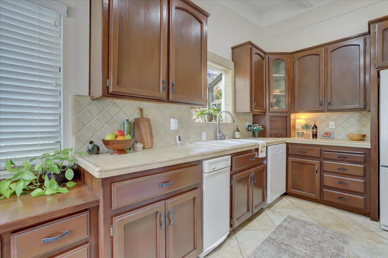 12025 Wanderer Road Auburn, CA 95602 - Photo 32 of 98
