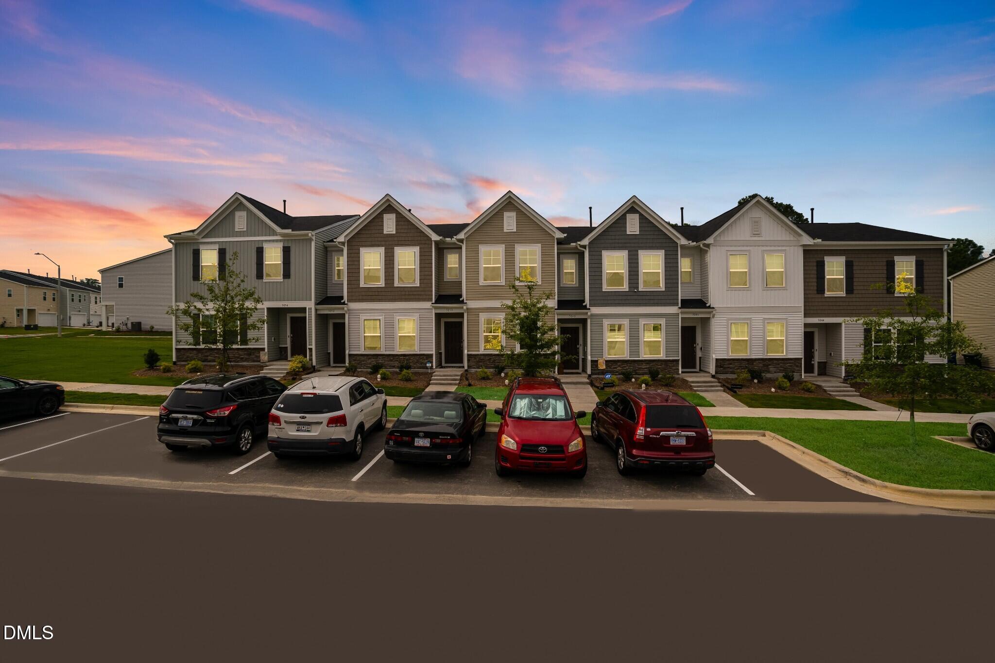 2495 Tonoloway Drive Raleigh, NC 27610 - Photo 3 of 44 SUN_TraceOldeTowne_Pic_Meredith_05