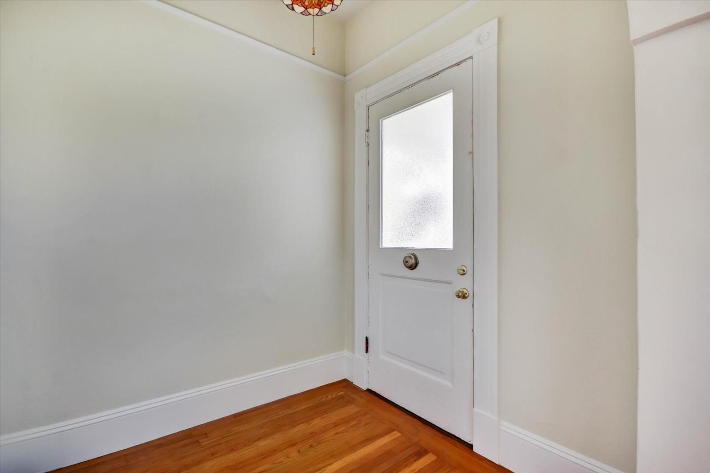 901 Sunnyvale Saratoga Road Sunnyvale, CA 94087 - Photo 3 of 20