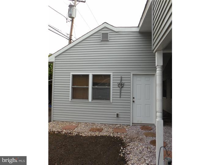 355 Doone Road Fairless Hills, PA 19030 - Photo 7 of 25 Garage