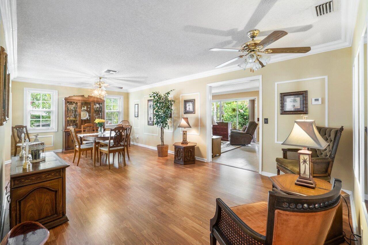21360 Sawmill Court Boca Raton, FL 33498 - Photo 13 of 42 Living room