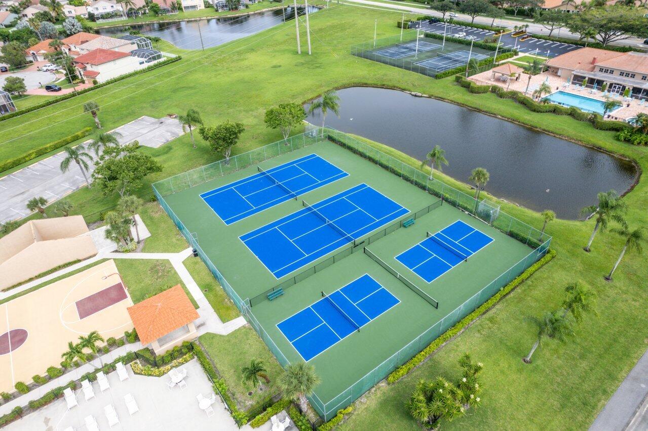 21360 Sawmill Court Boca Raton, FL 33498 - Photo 31 of 42 Tennis/Pickball courts