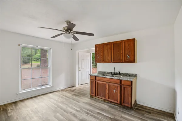 $249,900 | 242 Bishop Street, Livingston, TX 77351