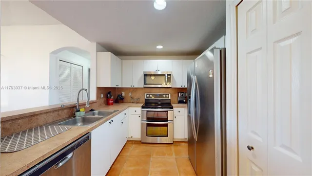 an empty room with window