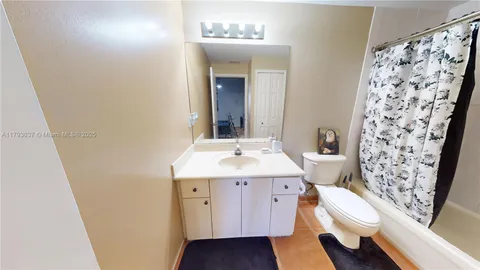 $368,000 | 6520 Northwest 114th Avenue, Unit 1637, Doral, FL 33178