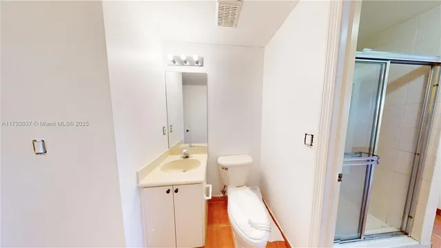 $368,000 | 6520 Northwest 114th Avenue, Unit 1637, Doral, FL 33178