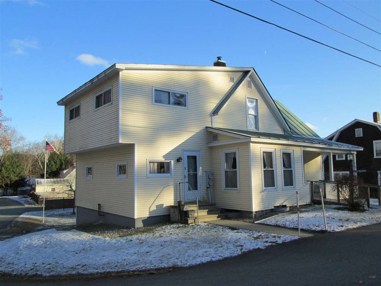 8 Kiniry Street Windsor, VT 05089 - Photo 2 of 34