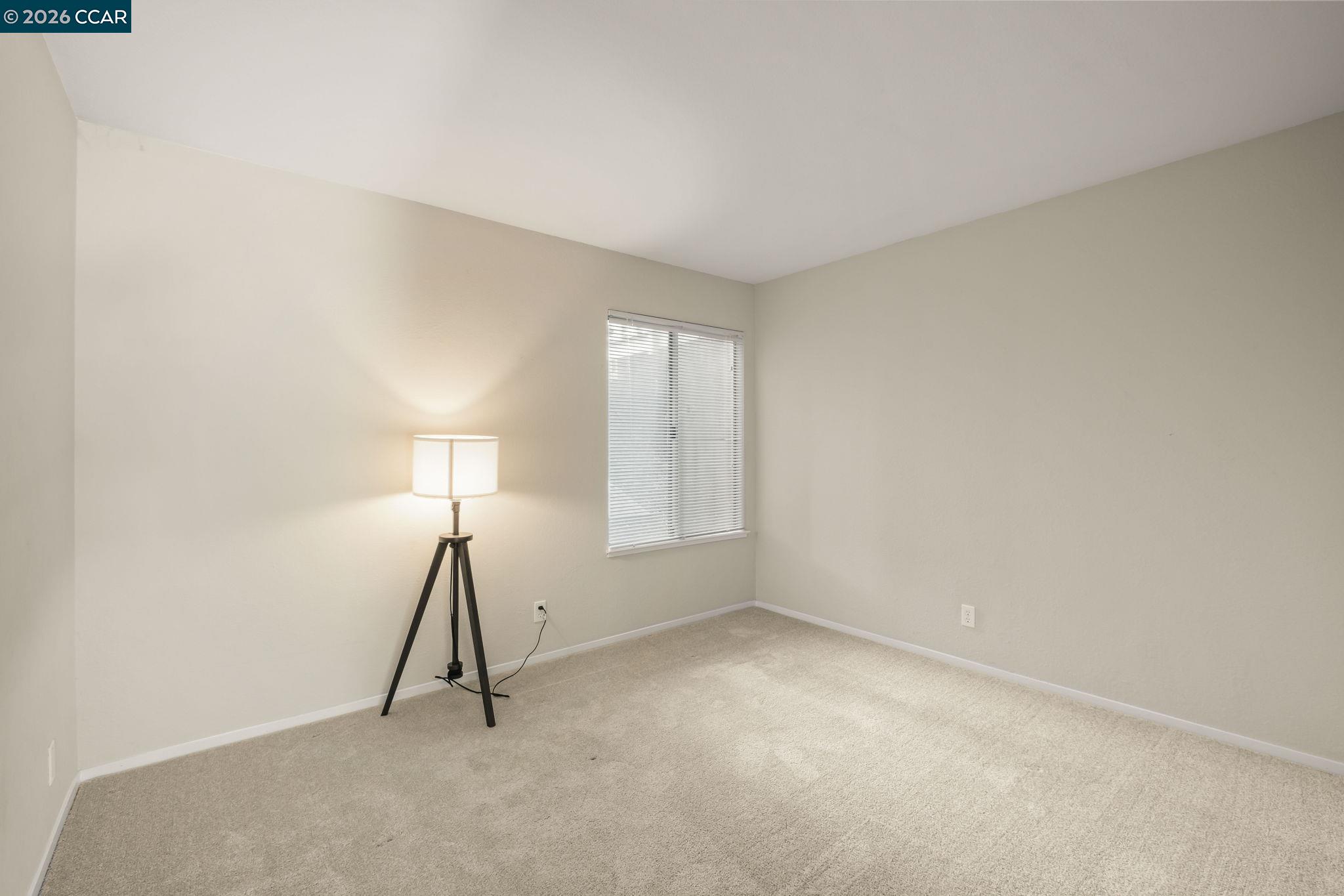 1331 Waterfall Way Concord, CA 94521 - Photo 24 of 33