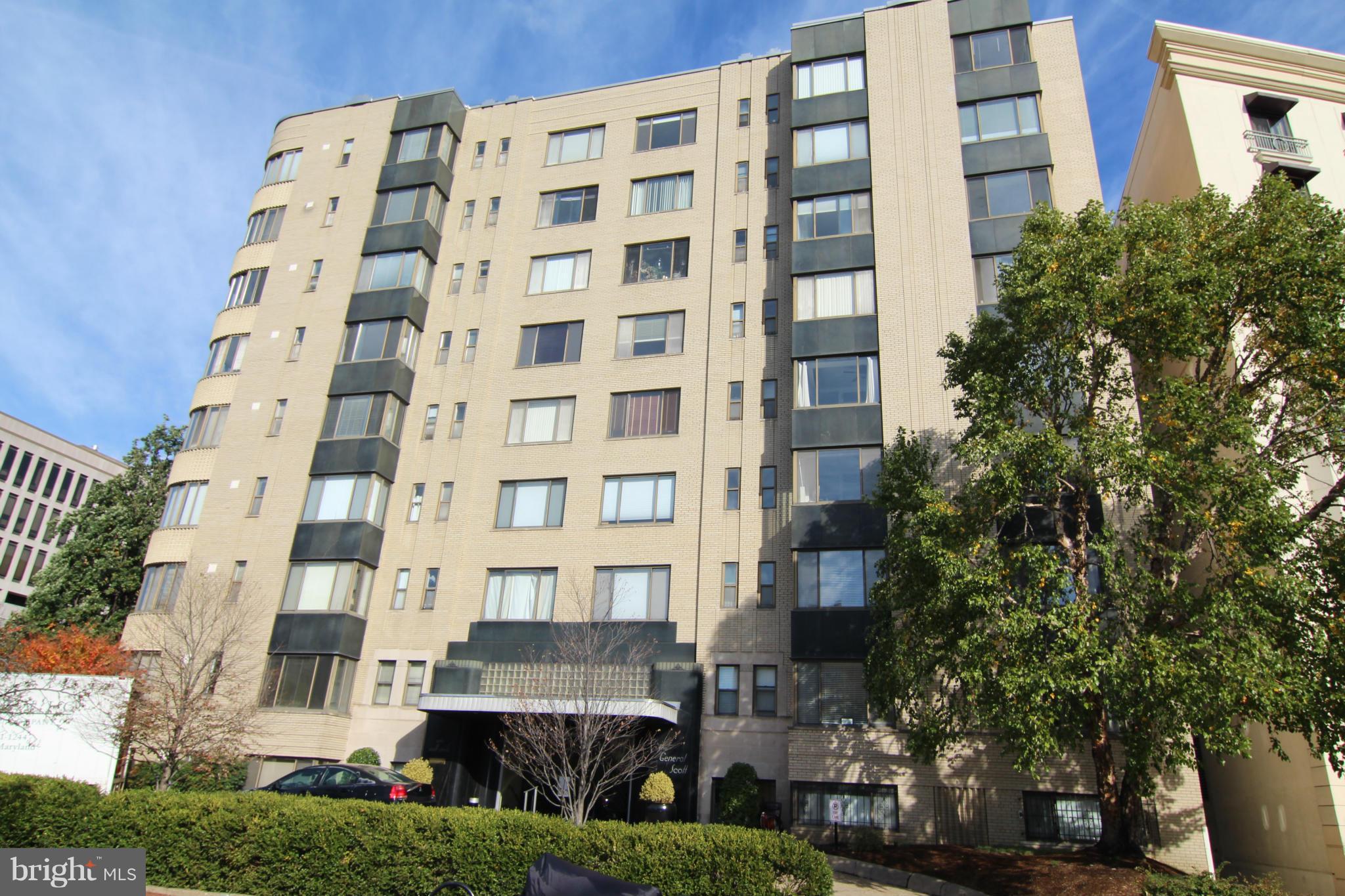 1 Scott Circle Northwest, Unit 510 Washington, DC 20005 - Photo 13 of 14 front view of a building