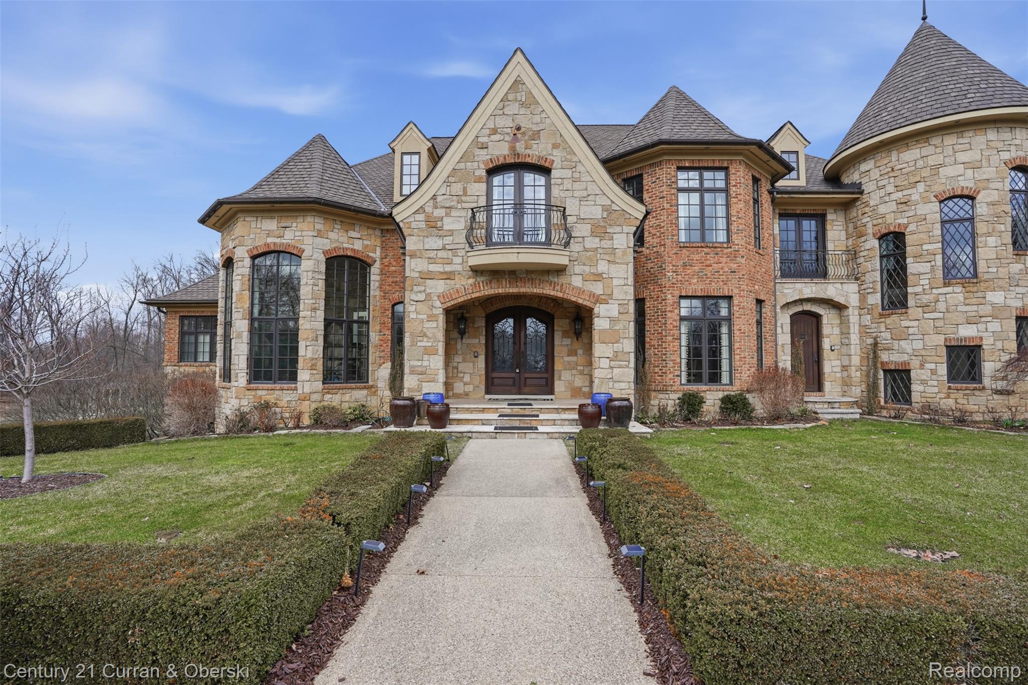11479 Clyde Road Fenton, MI 48430 - Photo 3 of 66 11479 clyde rd-5.jpg