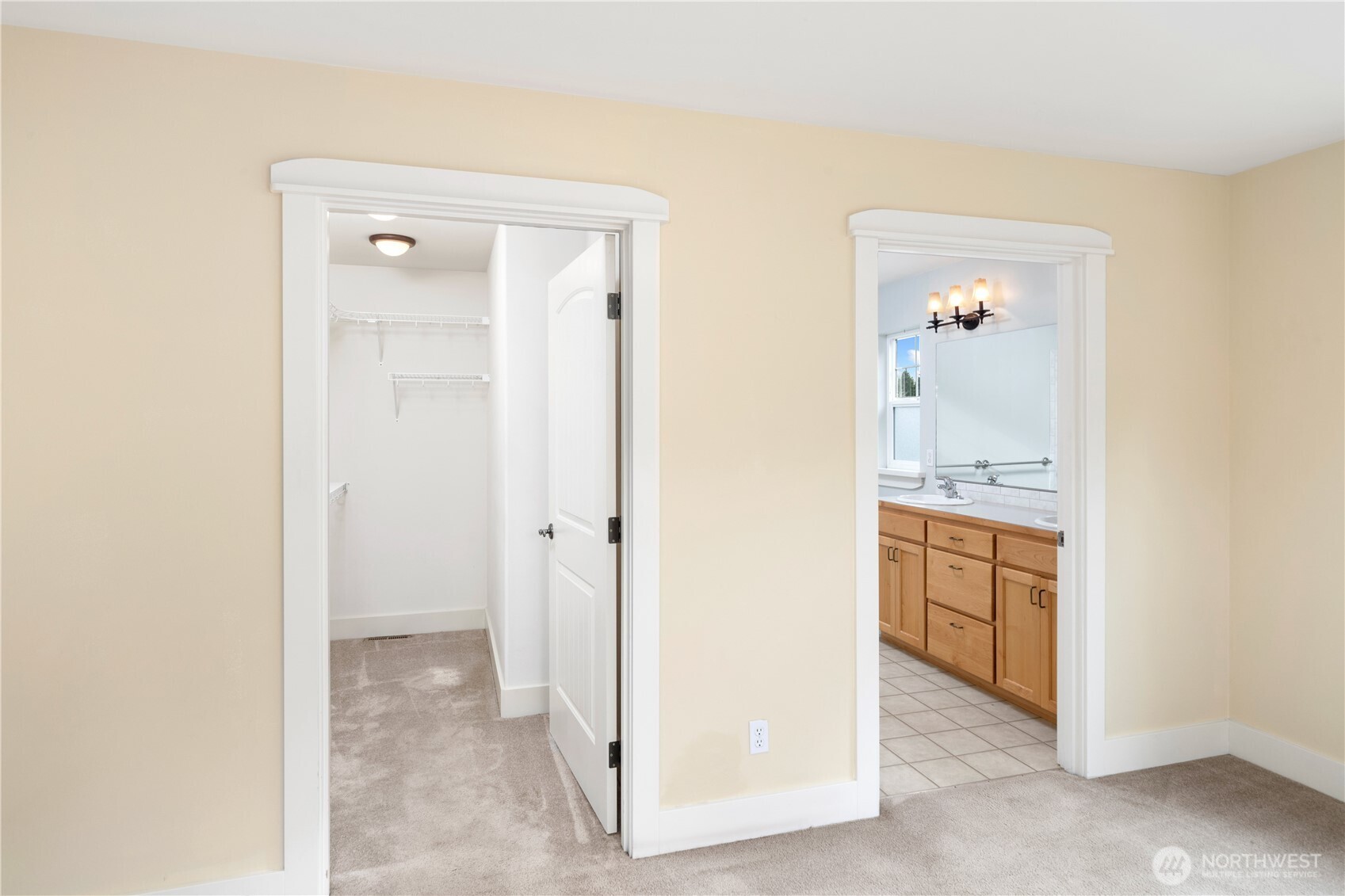 31 Pete's Spur Port Hadlock, WA 98339 - Photo 13 of 31 a view of a bathroom from the hallway