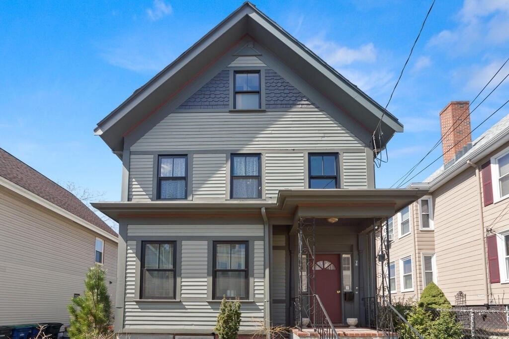 16 Wesley Park Somerville, MA 02143 - Photo 1 of 28