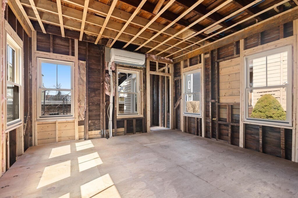 16 Wesley Park Somerville, MA 02143 - Photo 18 of 28