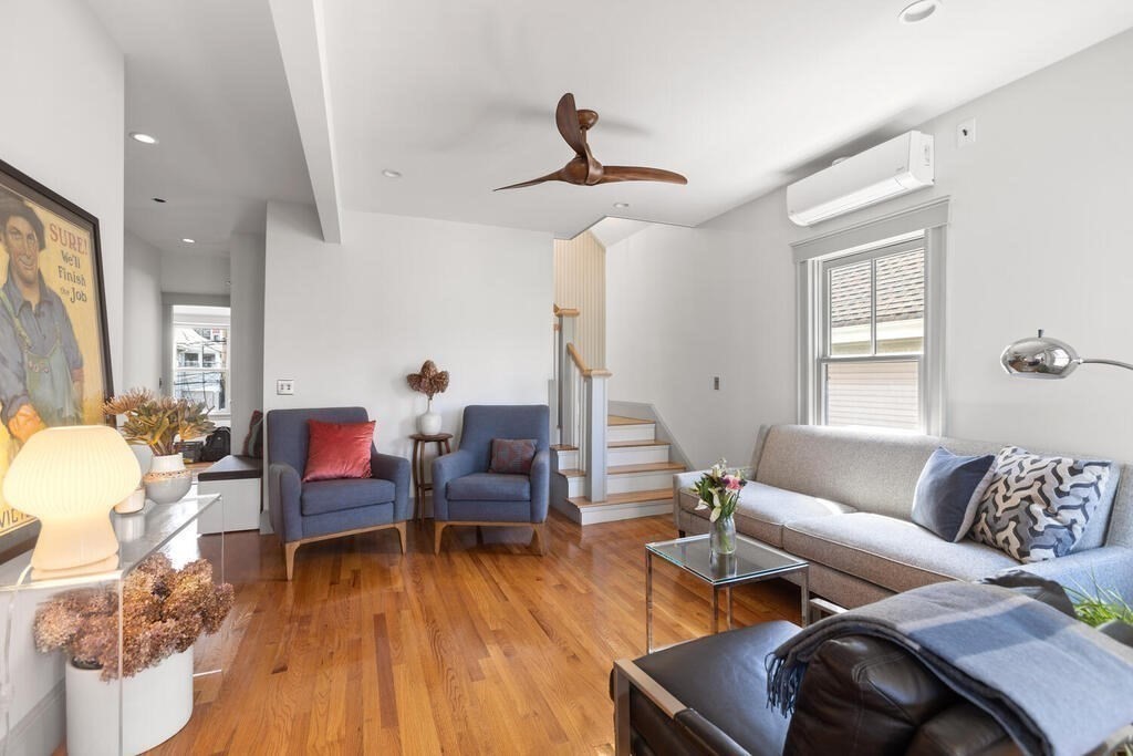 16 Wesley Park Somerville, MA 02143 - Photo 6 of 28