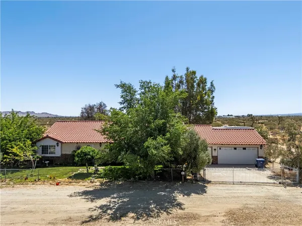 $600,000 | 37350 115th Street East, Littlerock, CA 93543