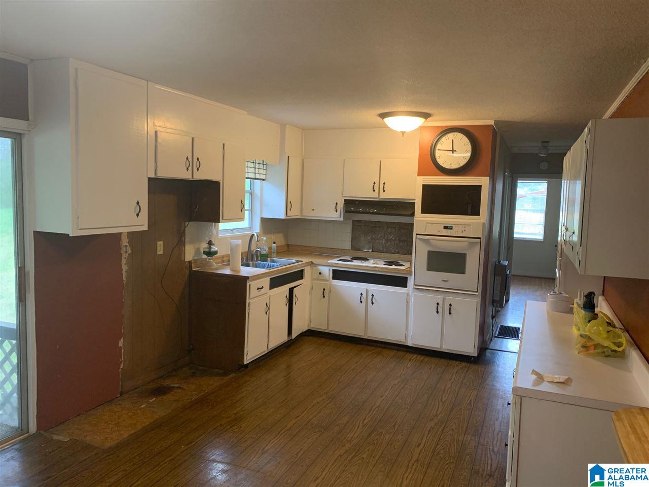 52809 Highway 25 Vandiver, AL 35176 - Photo 11 of 19