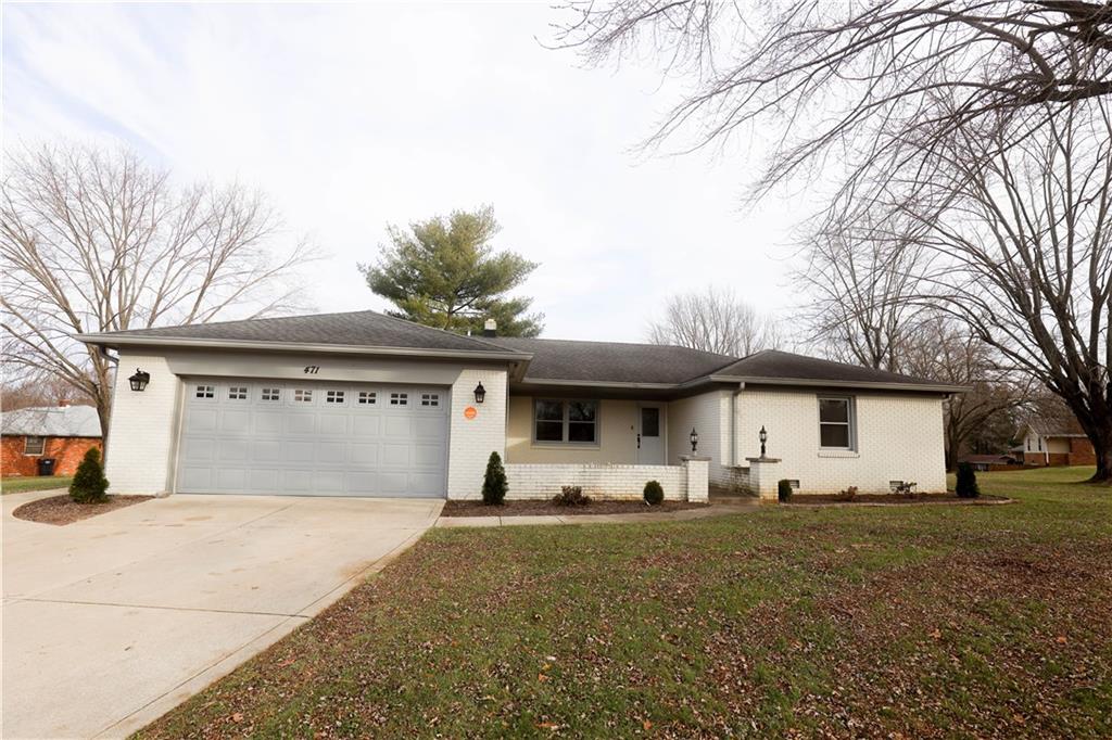 471 Leaning Tree Road Greenwood, IN 46142 - Photo 1 of 29 Gallery Image 1