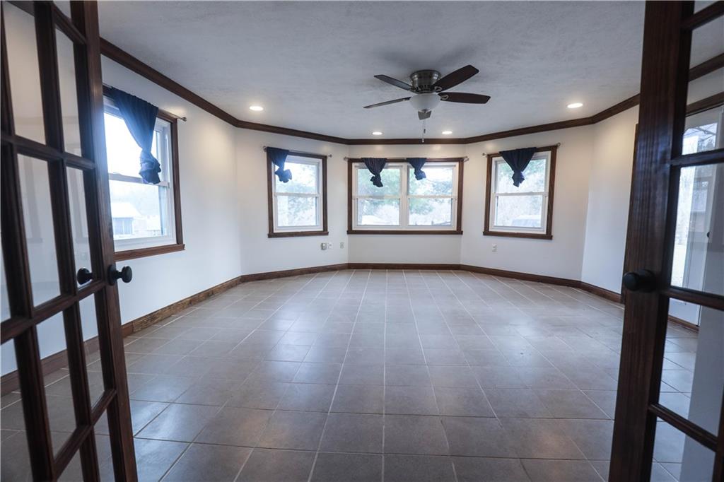 471 Leaning Tree Road Greenwood, IN 46142 - Photo 11 of 29 Gallery Image 11