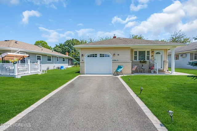 $389,000 | 16 Goyave Street, Toms River, NJ 08757