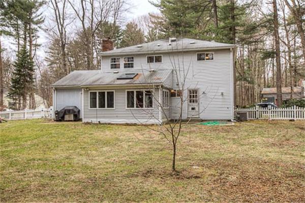 61 Dunster Road Bedford, MA 01730 - Photo 17 of 18 Gallery Image 17