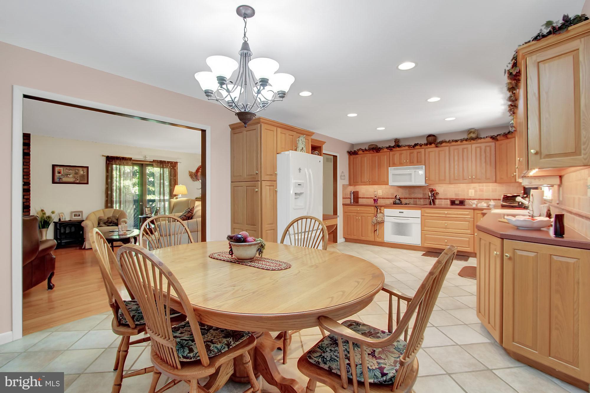 2051 Neal Road Pylesville, MD 21132 - Photo 4 of 29 Kitchen