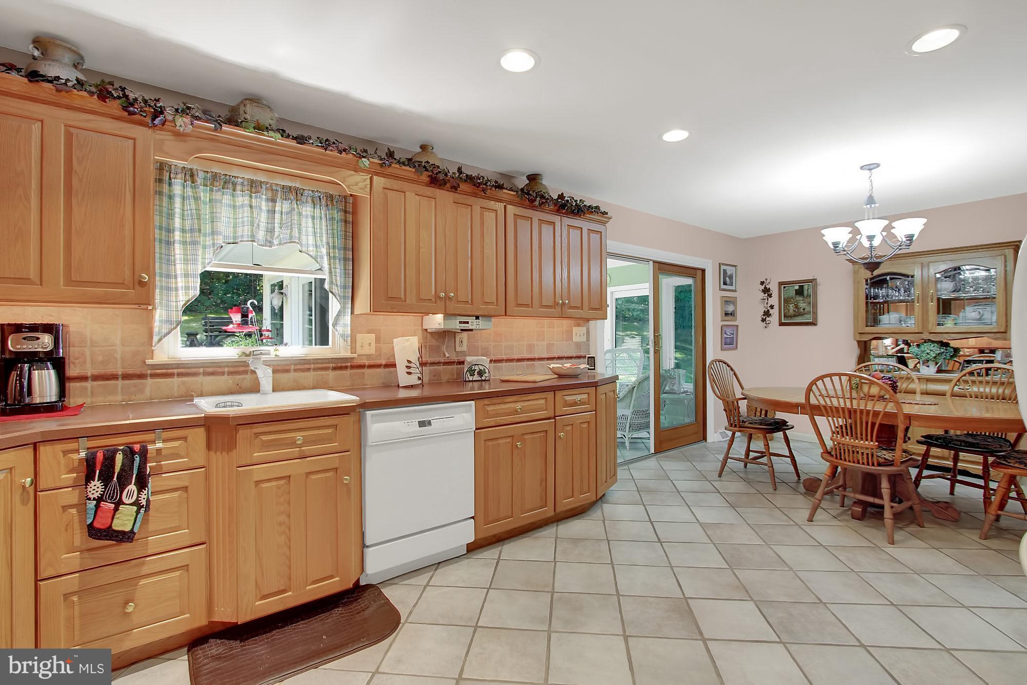 2051 Neal Road Pylesville, MD 21132 - Photo 7 of 29 Kitchen