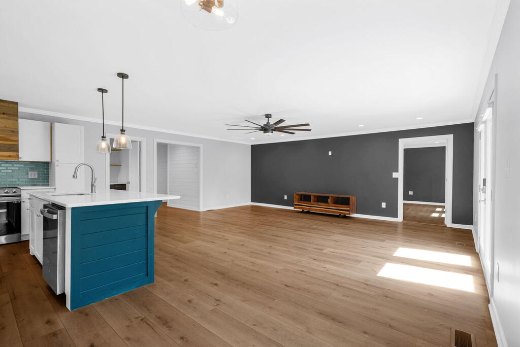 585 Roscoe Veazey Road Manitou, KY 42436 - Photo 8 of 54 Gallery Image 8